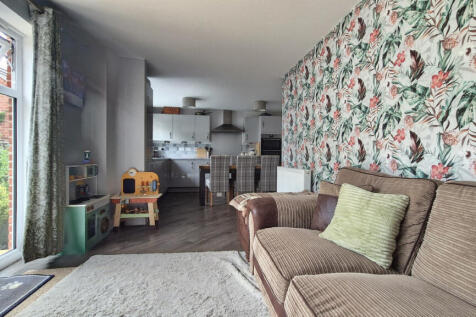 Open Plan Living/Kitchen/Diner