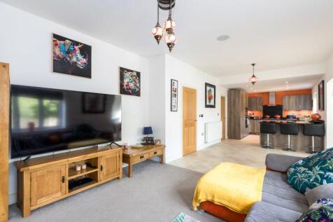 Kitchen - Family Room