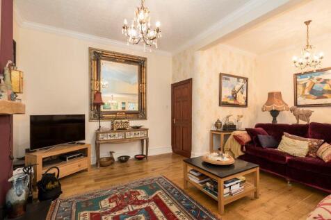 Kitchen / Family Room