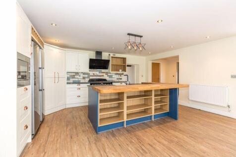 Kitchen Family Room