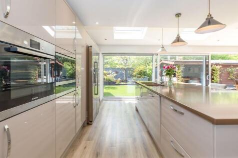 Kitchen Family Room