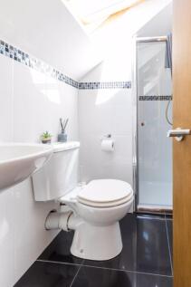 Ensuite bed 3