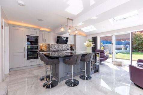Living Dining Kitchen 