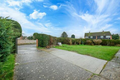 DRIVEWAY (2)