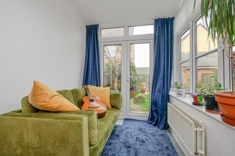 Sun/Garden Room