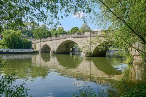 Shllingford Bridge