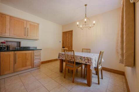 Breakfast Room