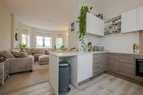 Open Plan Kitchen/Living/Dining Room