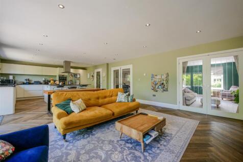 Open Plan Kitchen/Dining/Reception Room