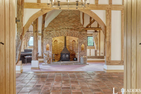 Property Image 4