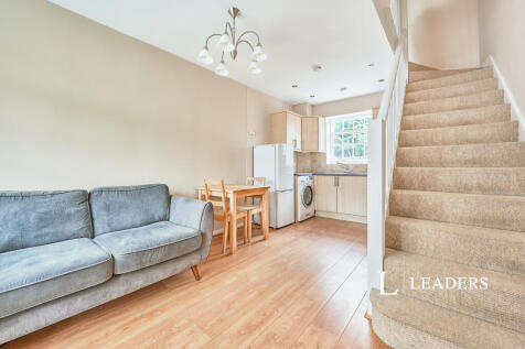 Living Room &amp; Kitchen