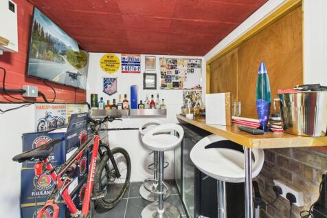 Bar/Utility Space