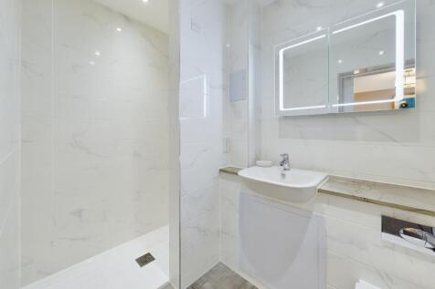 Guest Suite Shower Room