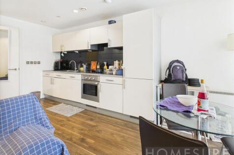 Living Area/Kitchen
