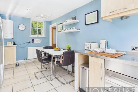 Kitchen - view 2