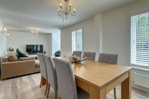 DINING AREA &amp; LOUNGE