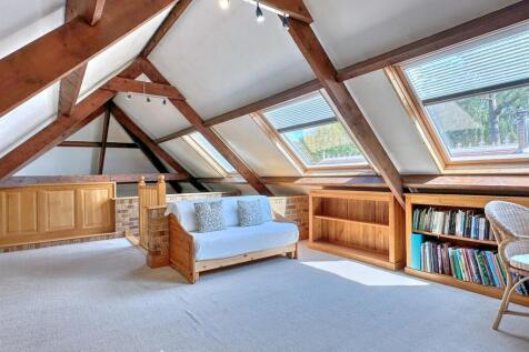 HOME OFFICE / RECEPTION ROOM