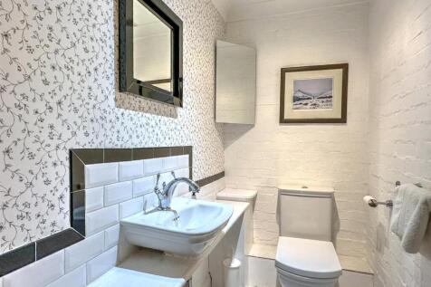 GROUND FLOOR WC