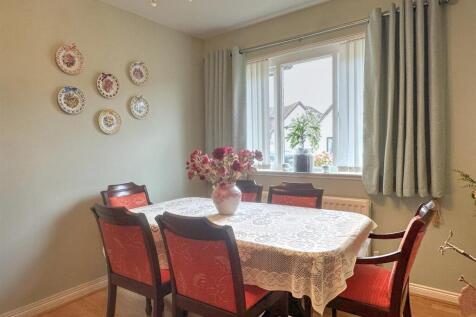 DINING ROOM/GROUND FLOOR BEDROOM