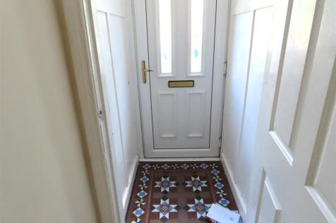 FRONT ENTRANCE LOBBY
