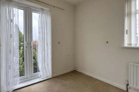 BEDROOM TWO / DINING ROOM