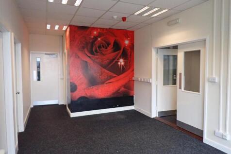 ENTRANCE/RECEPTION ROOM