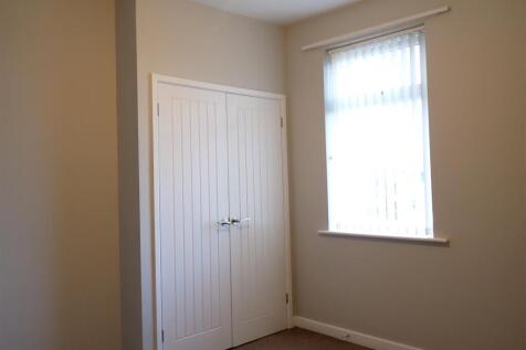 Bedroom one - front: