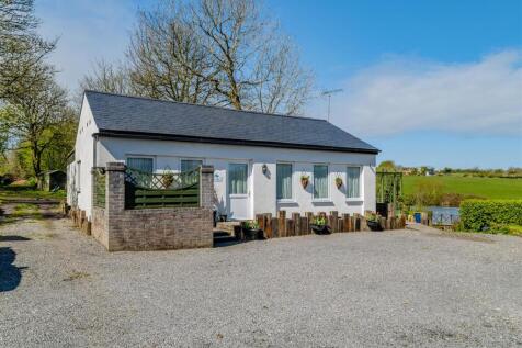 Holiday Cottage 1-Ty Llyn (Lake House)