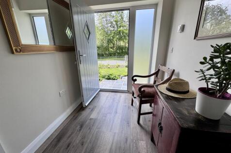 Entrance Hall/Prif Fynedfa