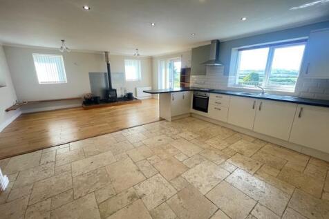Living/Kitchen