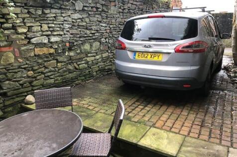 Car Marlborough 2