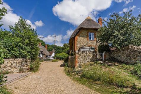 8653677-exterior1...