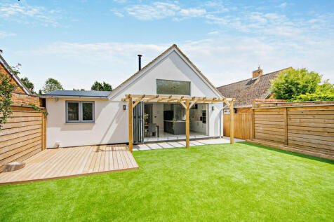 8605387-exterior0...