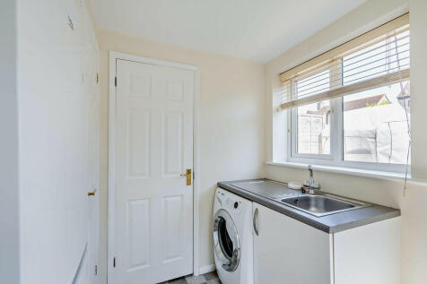 8614518-interior2...