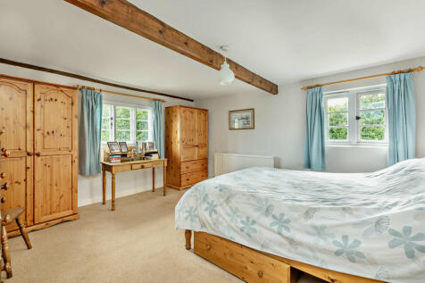 8619757-interior0...