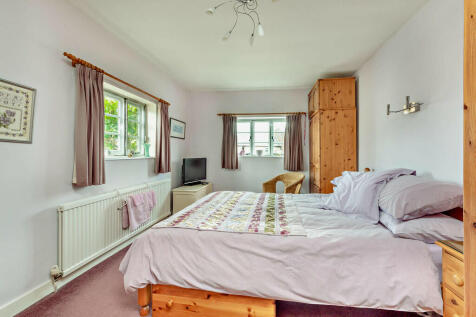8619757-interior0...
