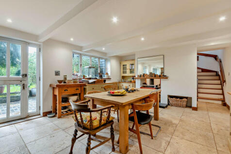 8622915-interior0...