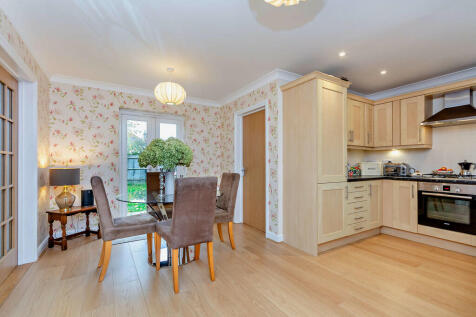 8627673-interior0...