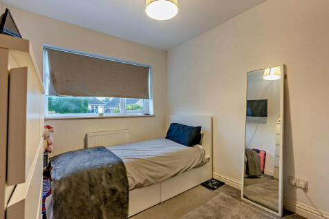 8627752-interior1...