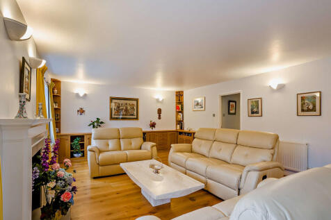 8636499-interior0...