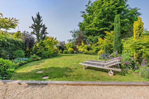 8650968-exterior0...