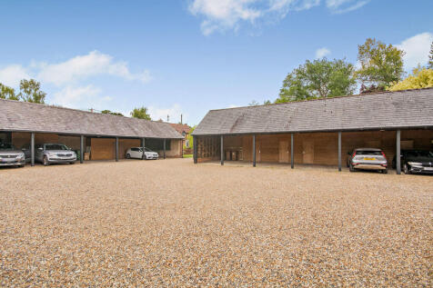 8658535-exterior2...