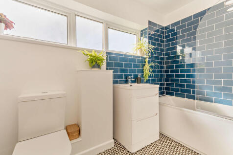 8641498-interior0...