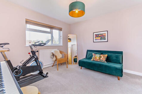 8641498-interior0...