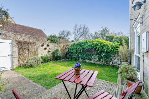 8641498-exterior0...