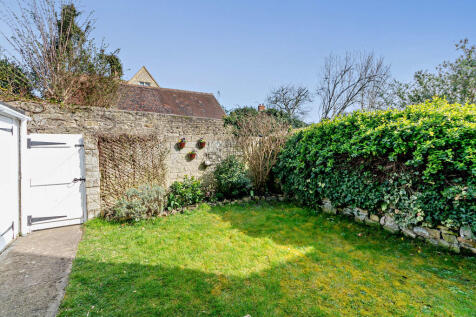 8641498-exterior0...