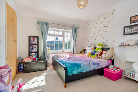 8639452-interior0...