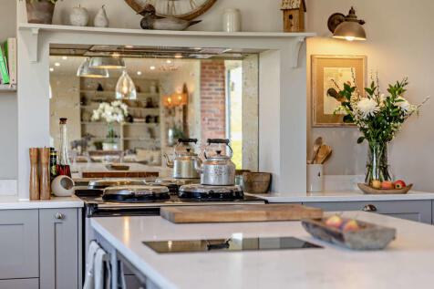 8644635-interior4...