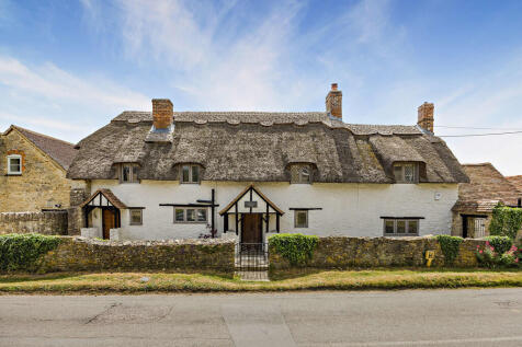 8649775-exterior0...