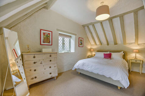 8649775-interior1...
